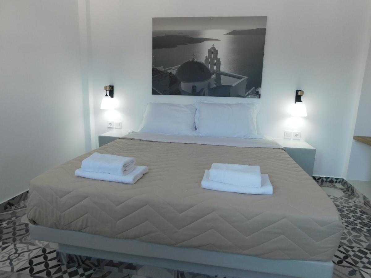 Fira Veronica Rooms Imerovígli Extérieur photo